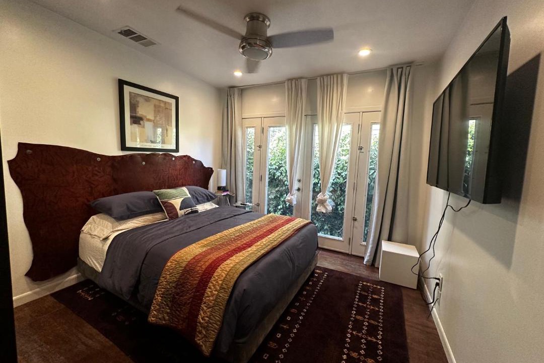 Photo of Bedroom in Angelino Heights