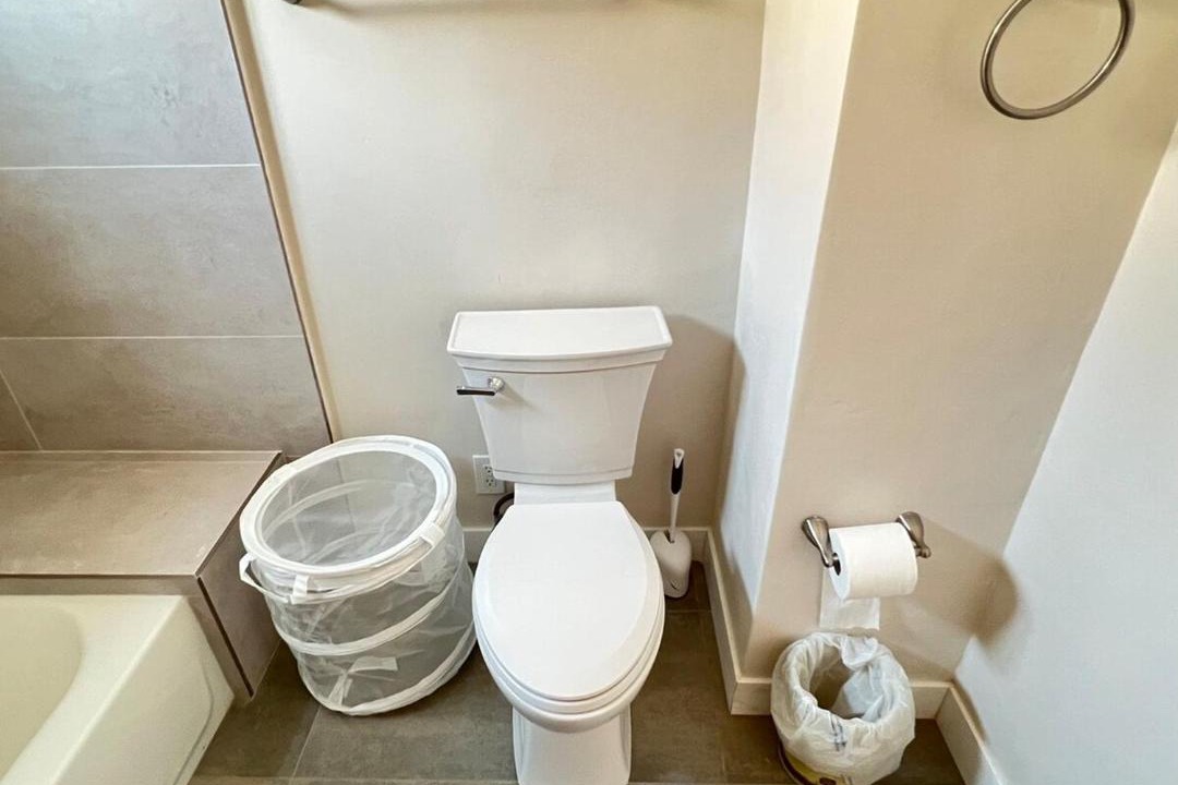 Photo of Bathroom in Baldwin Park