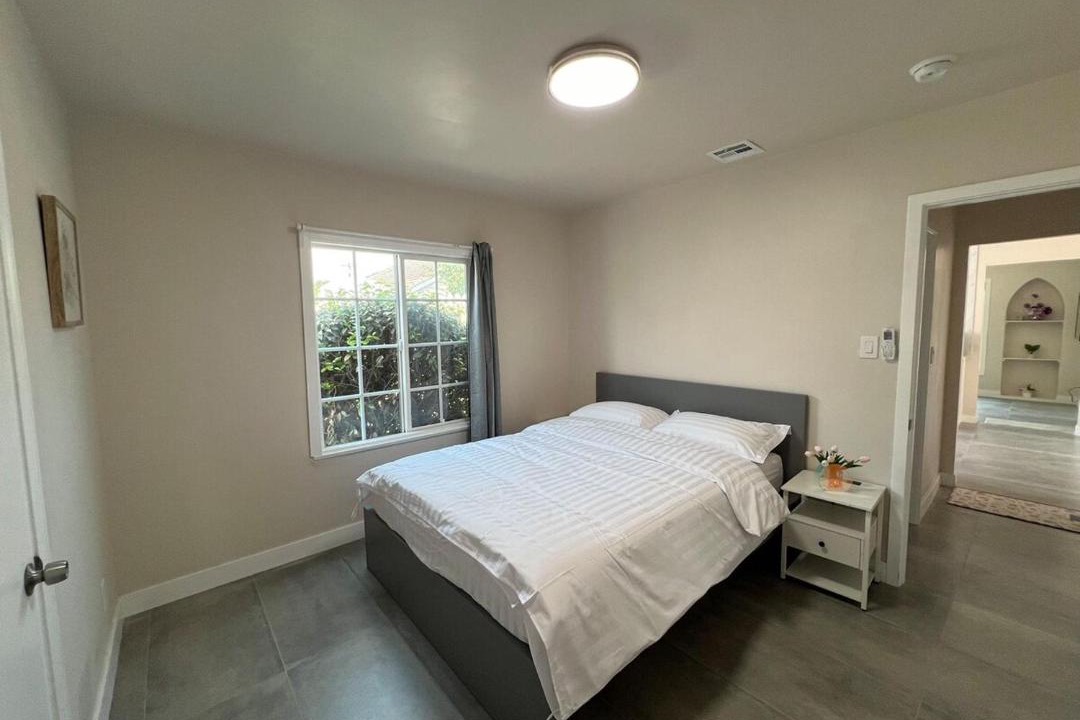 Photo of Bedroom in Baldwin Park