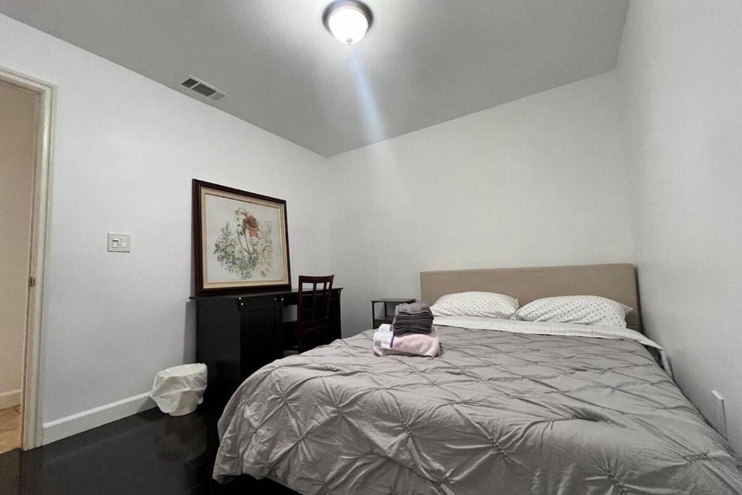 Photo of Bedroom in Norwalk