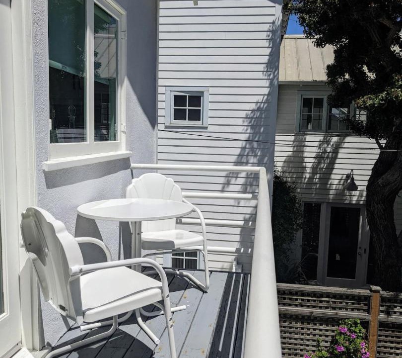 Photo of Patio Balcony in Venice Canals