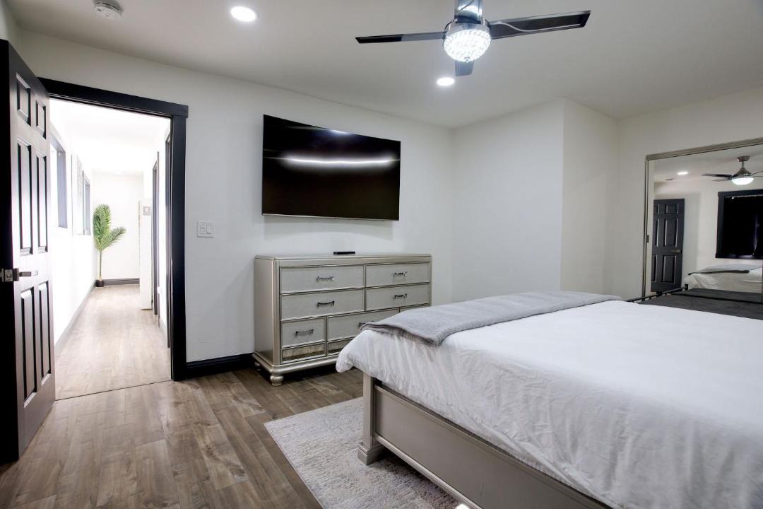 Photo of Bedroom in Oak Center