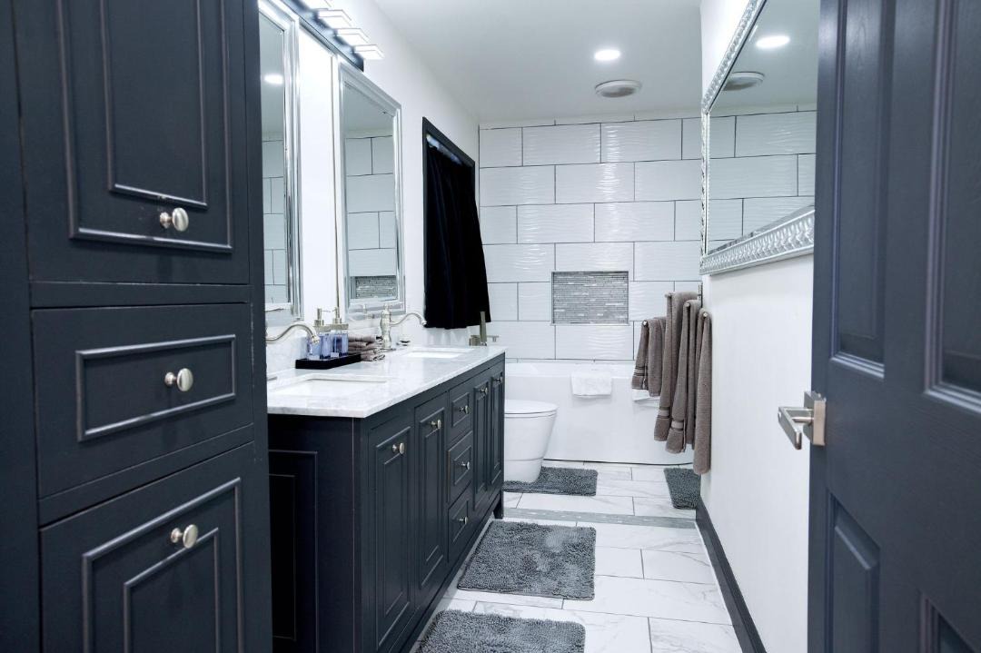 Photo of Bathroom in Oak Center