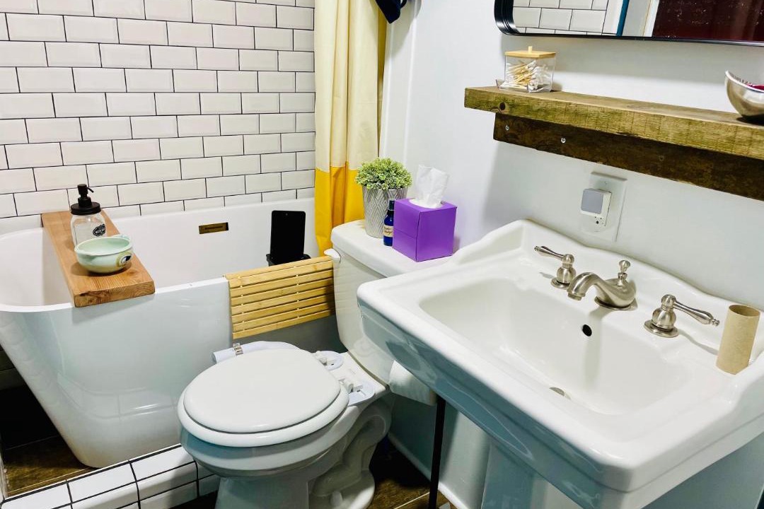 Photo of Bathroom in Alta Sierra