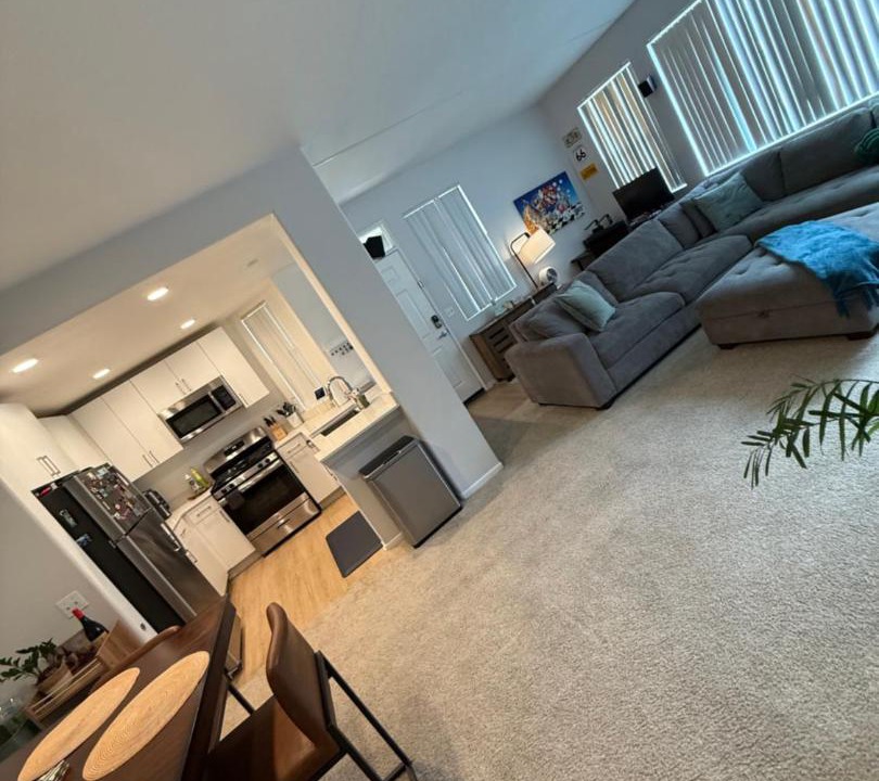 Photo of Livingroom in Canyon Country