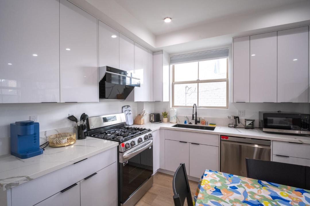 Photo of Kitchen in Pico-Union