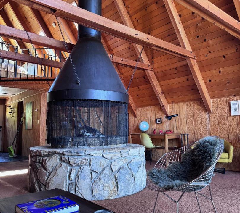 Photo of Livingroom in Running Springs