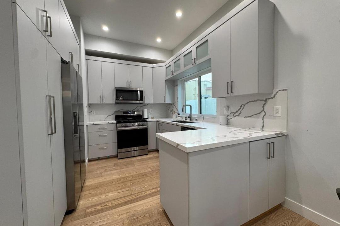 Photo of Kitchen in Pico - Robertson