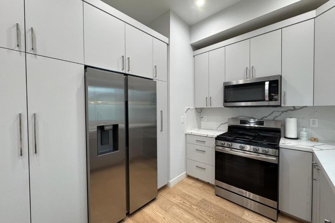 Photo of Kitchen in Pico - Robertson