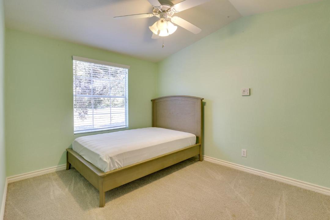 Photo of Bedroom in Valley Center