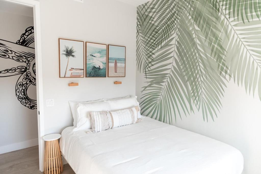 Photo of Bedroom in Huntington Beach