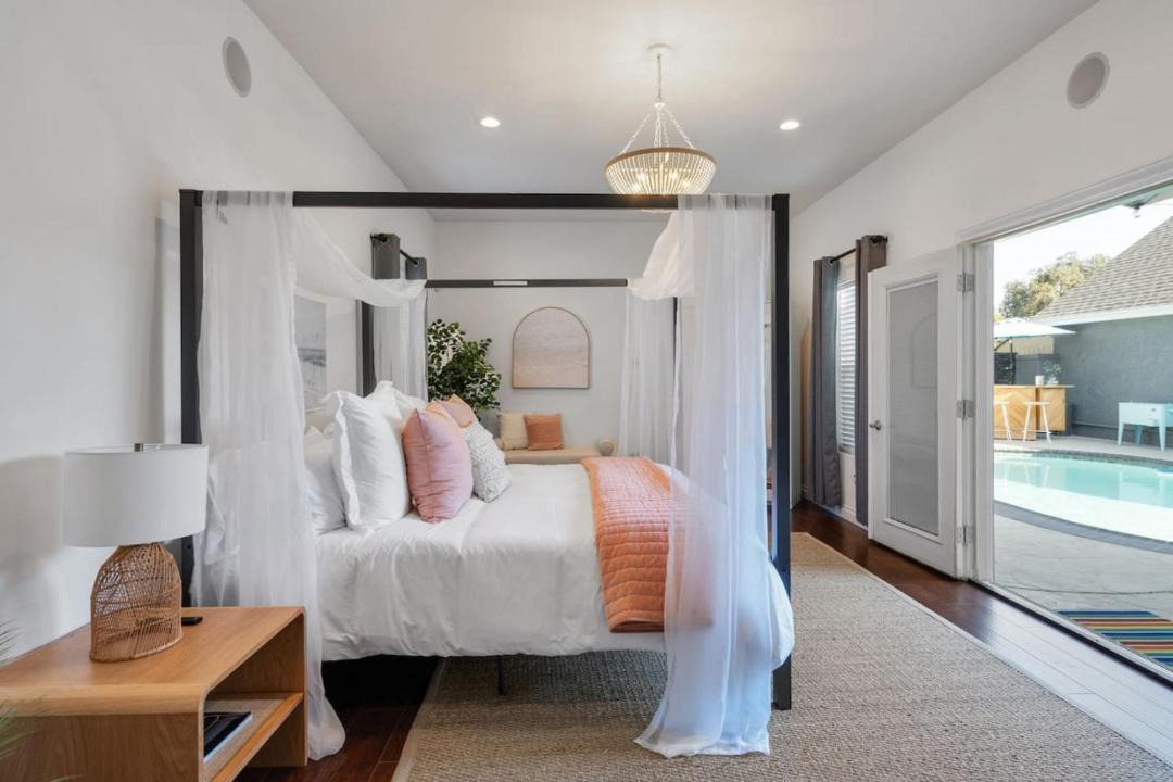 Photo of Bedroom in Harbor