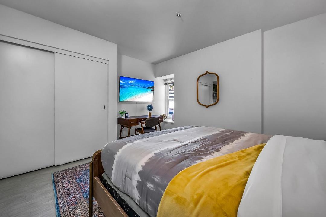 Photo of Bedroom in Downtown