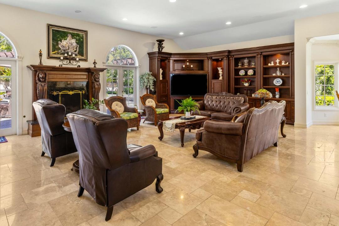 Photo of Livingroom in Placentia