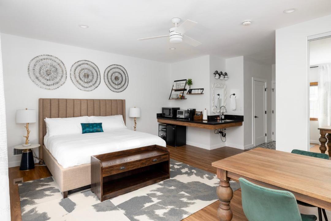 Photo of Bedroom in Idyllwild