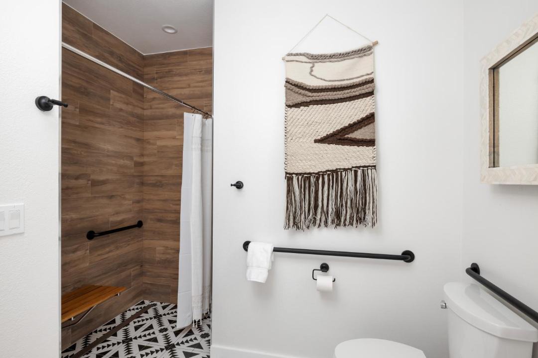 Photo of Bathroom in Idyllwild