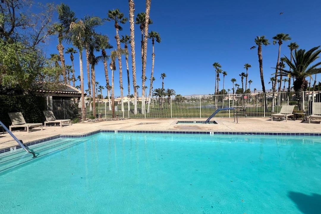 Photo of Others in Cathedral City