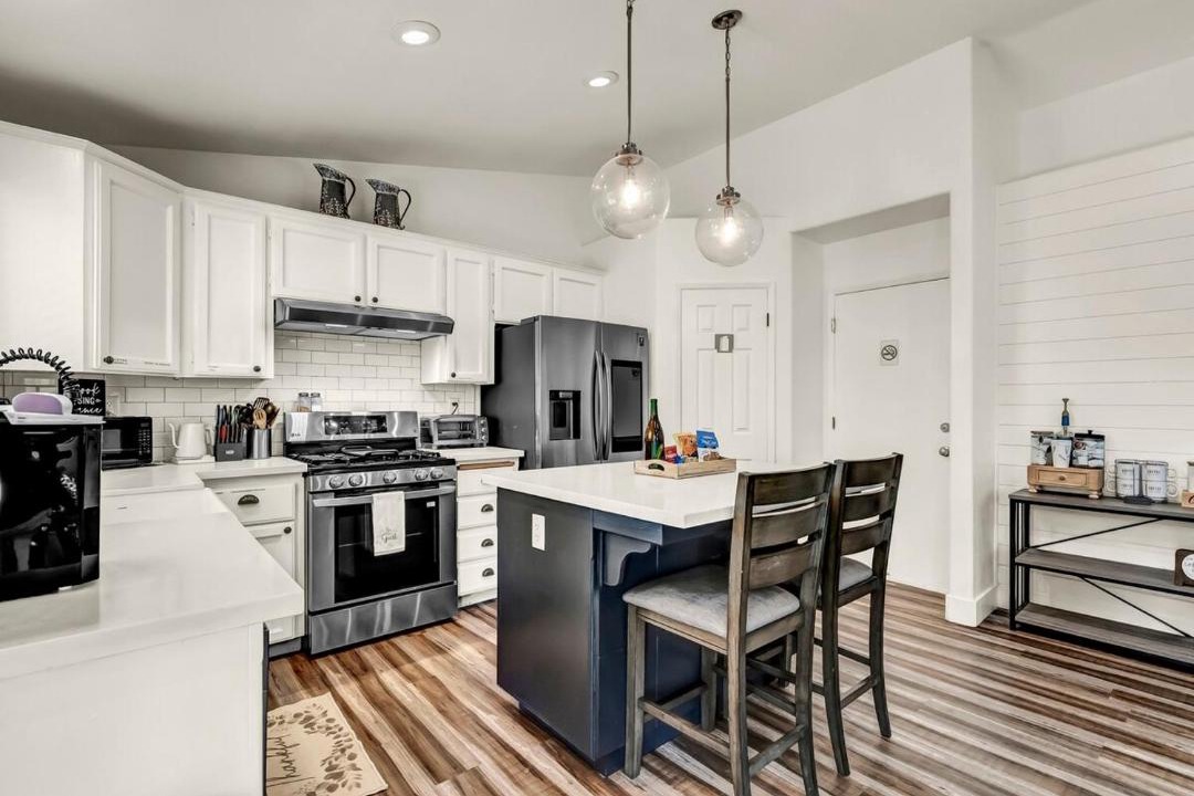 Photo of Kitchen in Hanford