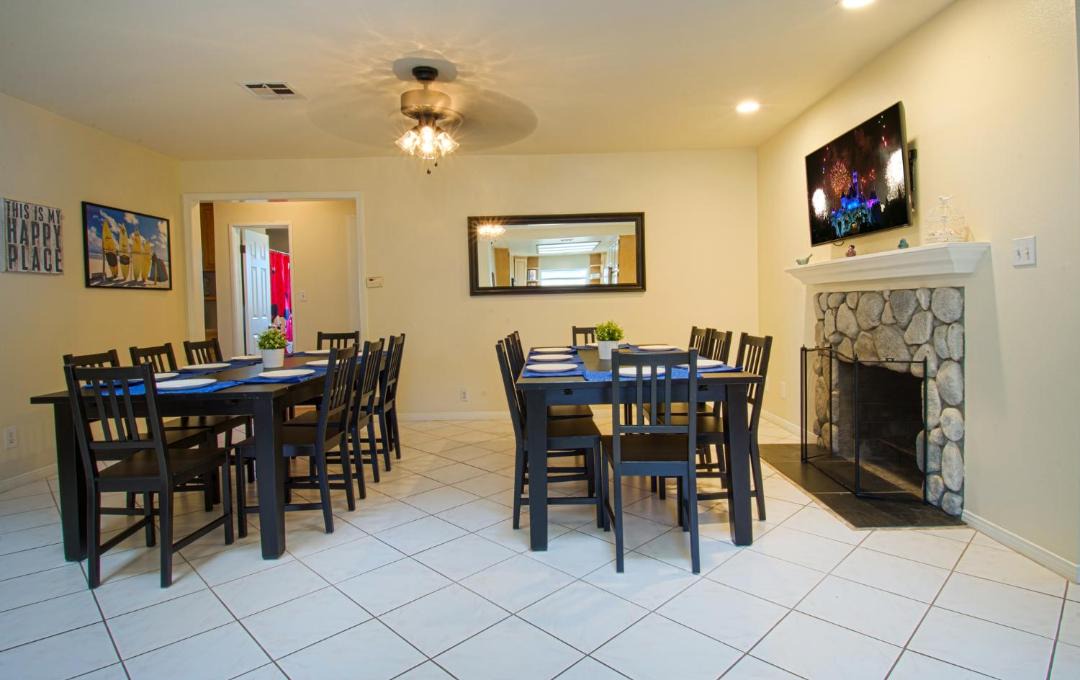Photo of Kitchen in Southeast Anaheim