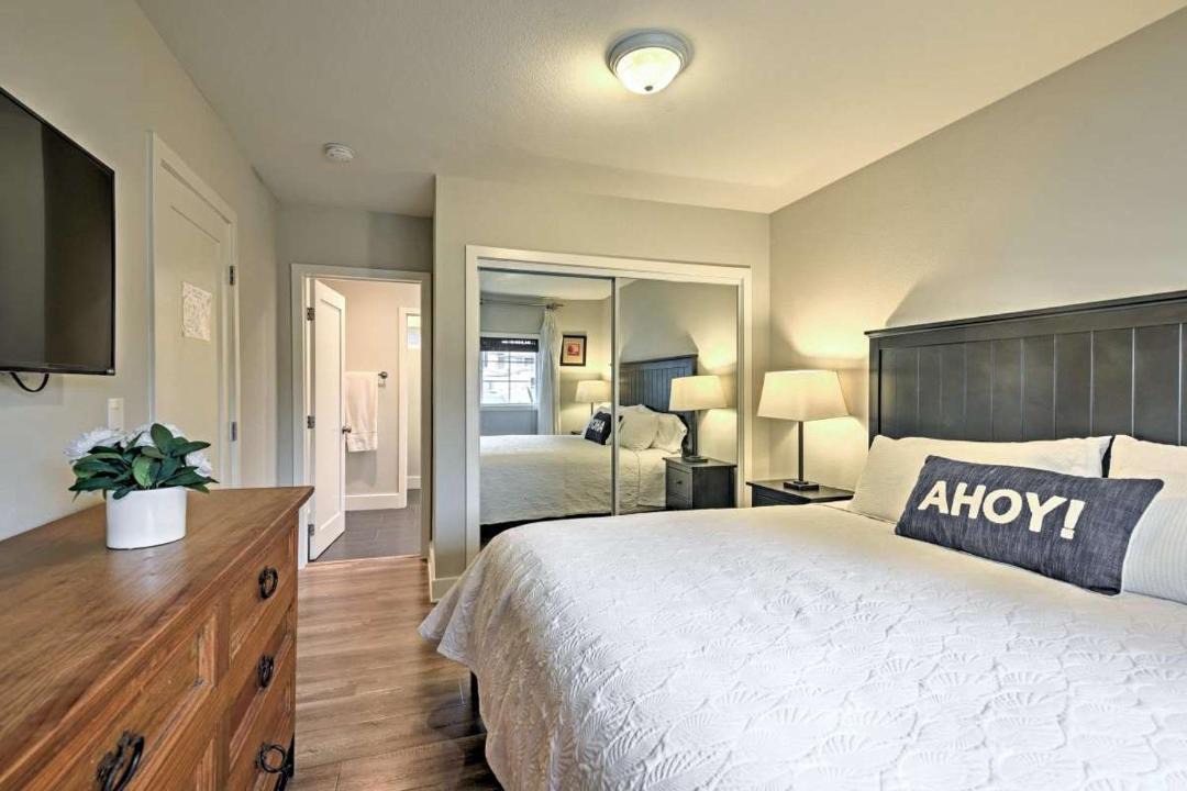 Photo of Bedroom in Anaheim Colony Historic District