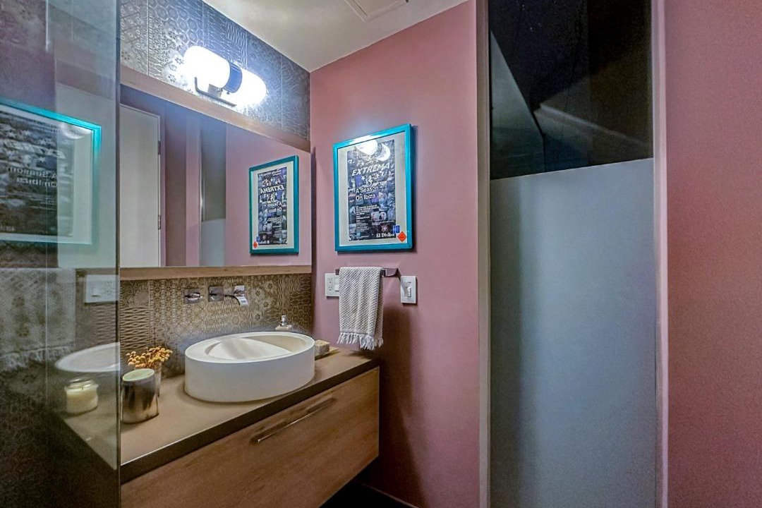 Photo of Bathroom in Los Angeles