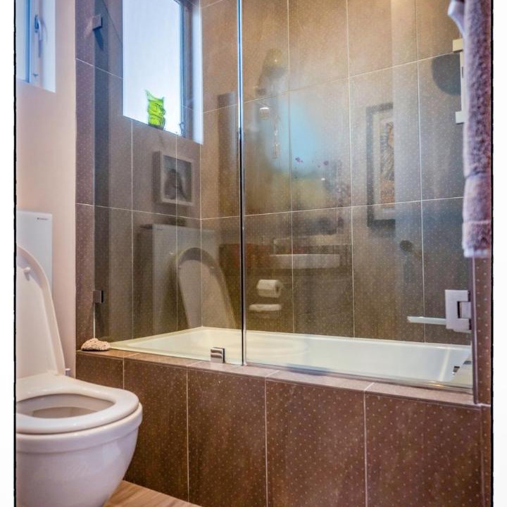 Photo of Bathroom in Los Angeles