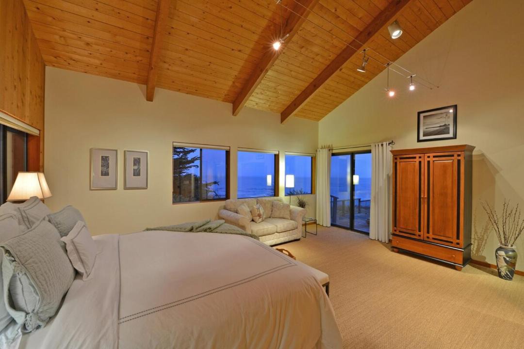 Photo of Bedroom in Stewarts Point