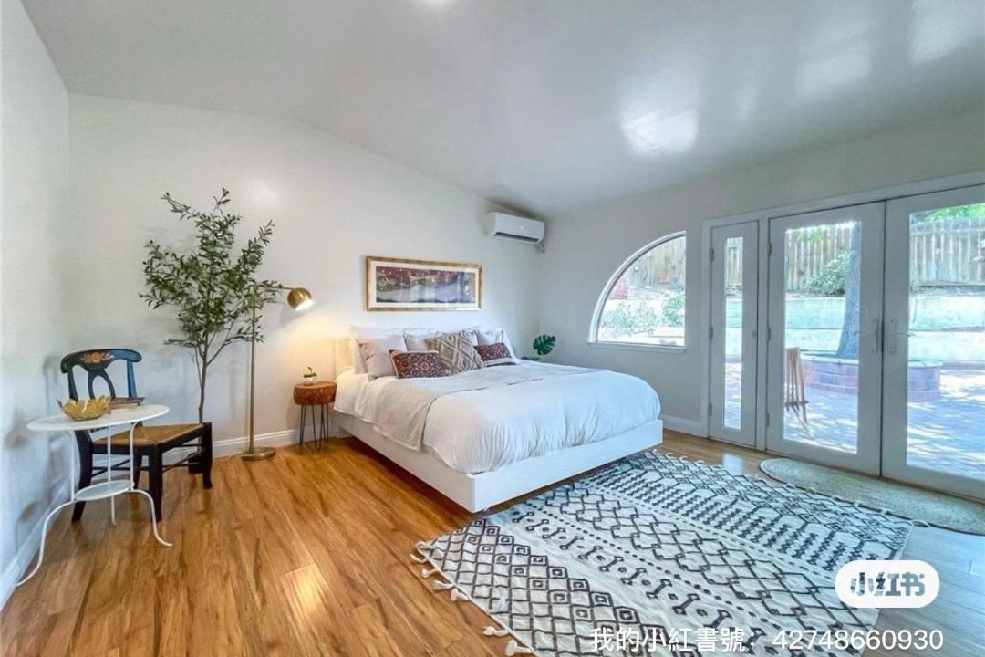 Photo of Bedroom in Estates at Canyon Crest