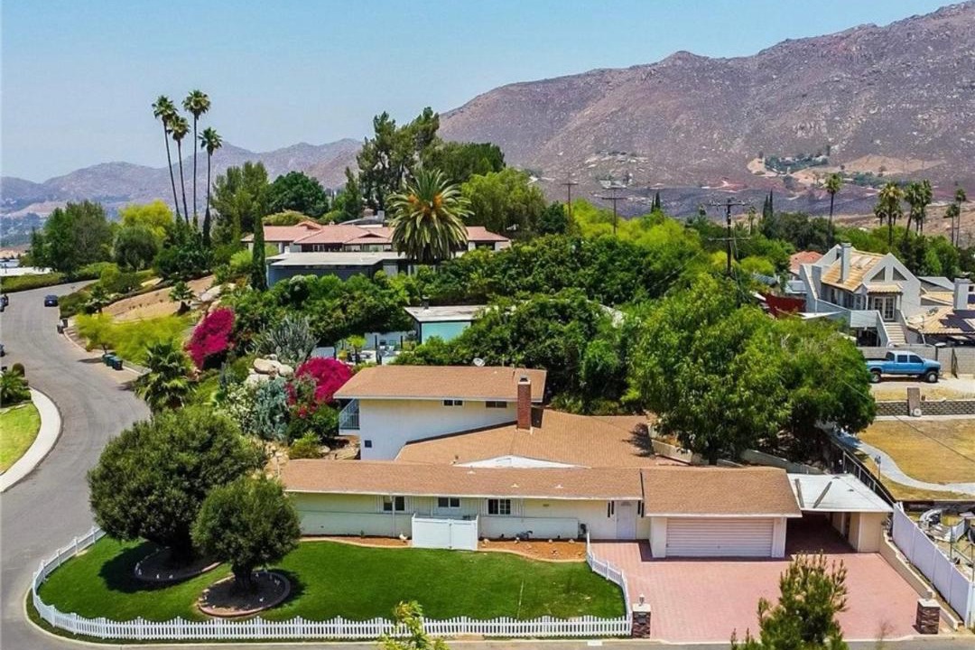 Photo of Others in Estates at Canyon Crest