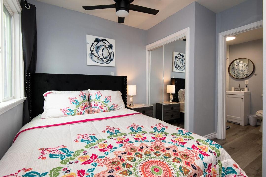 Photo of Bedroom in Los Angeles