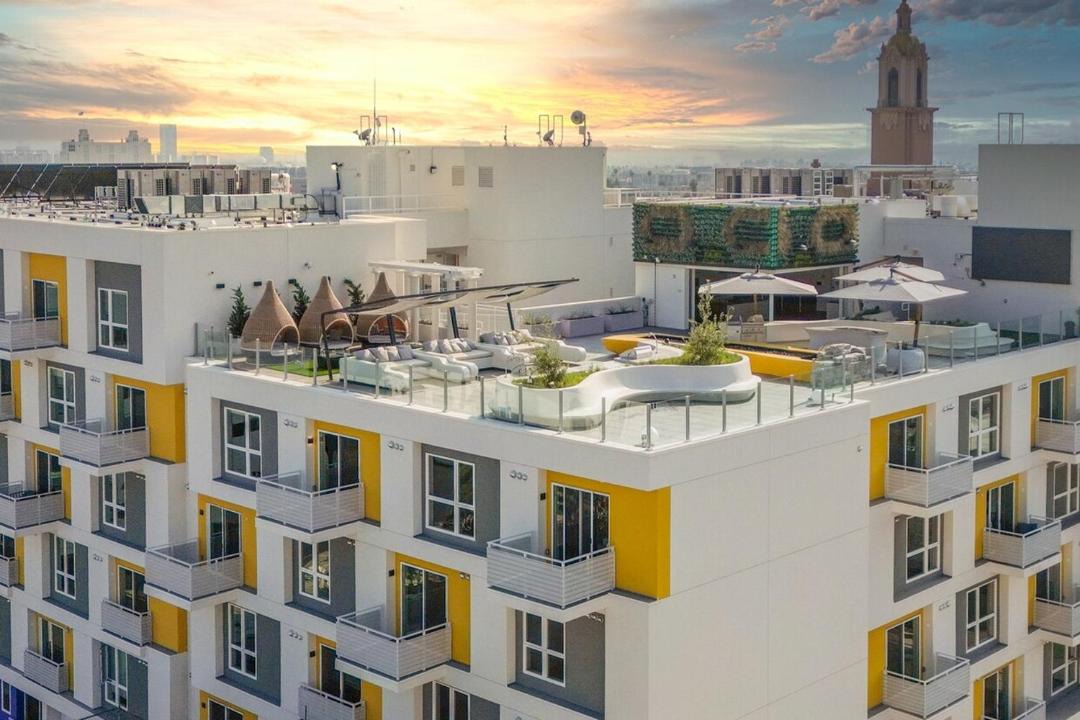 Photo of Patio Balcony in Hollywood