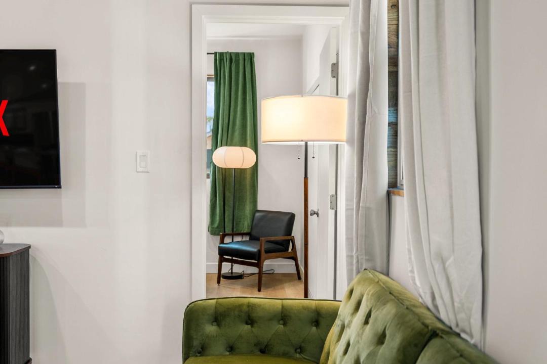 Photo of Livingroom in San Fernando