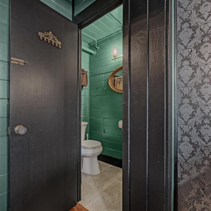 Photo of Bathroom in Apple Hill