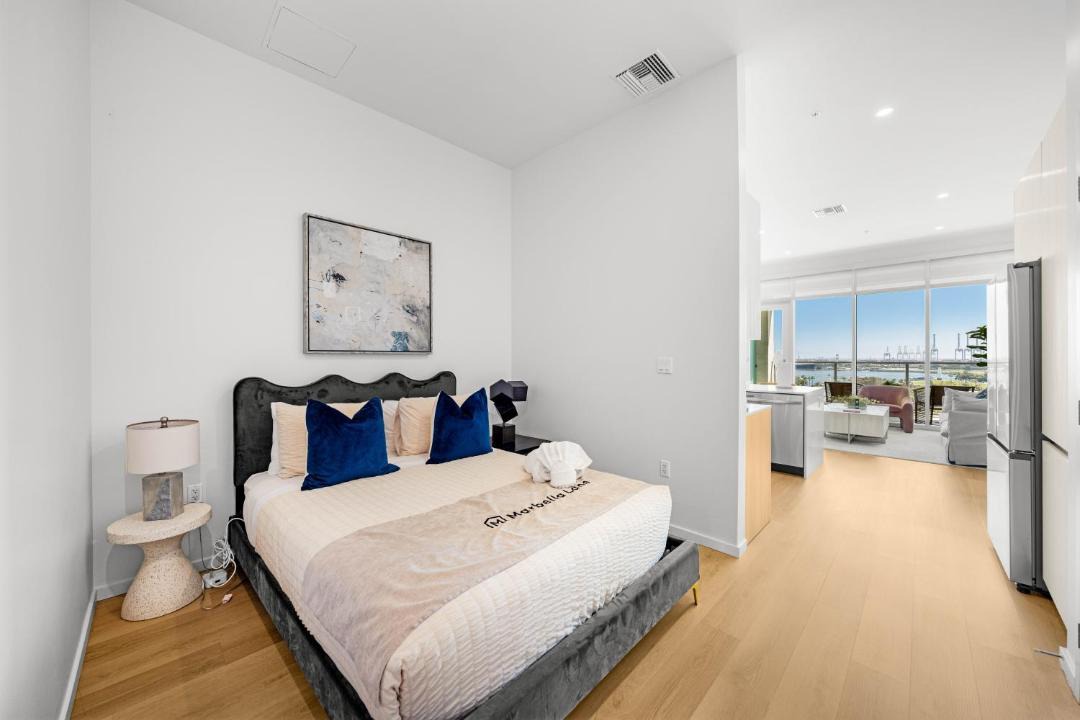 Photo of Bedroom in Waterfront