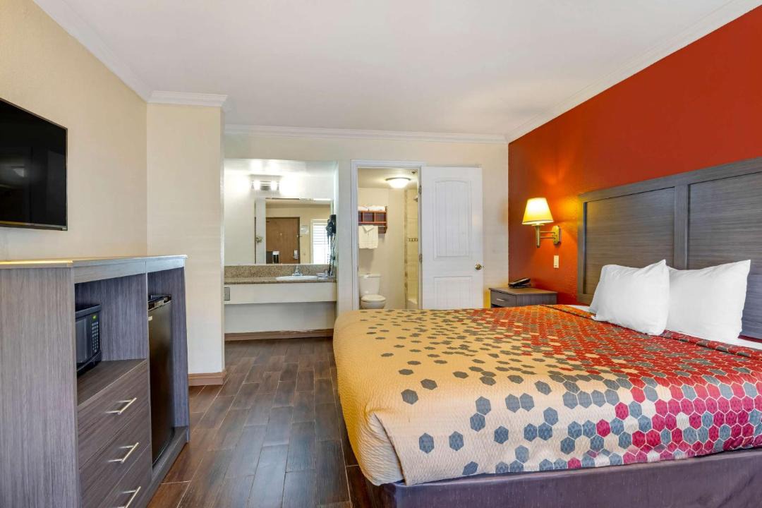 Photo of Bedroom in Moreno Valley