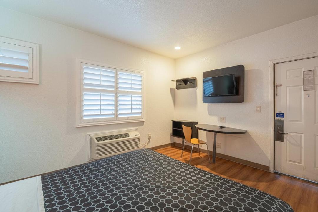 Photo of Bedroom in Castroville