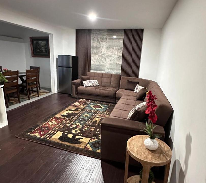 Photo of Livingroom in Adams Hill