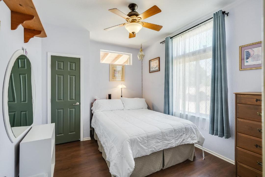 Photo of Bedroom in Pioneertown