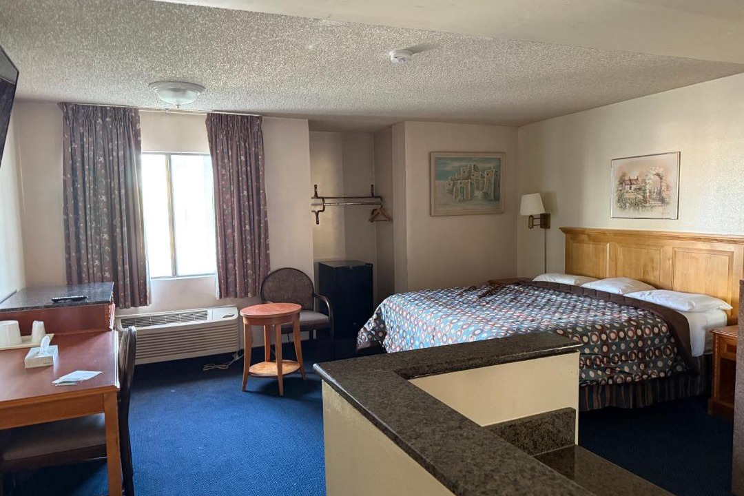 Photo of Bedroom in Bell Gardens