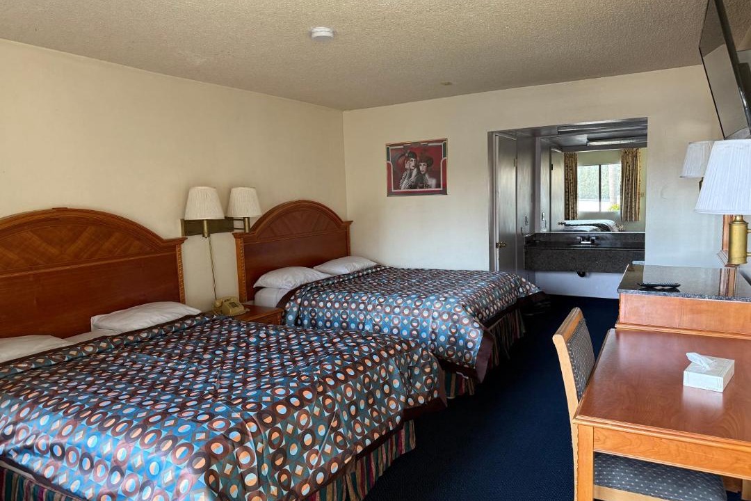 Photo of Bedroom in Bell Gardens
