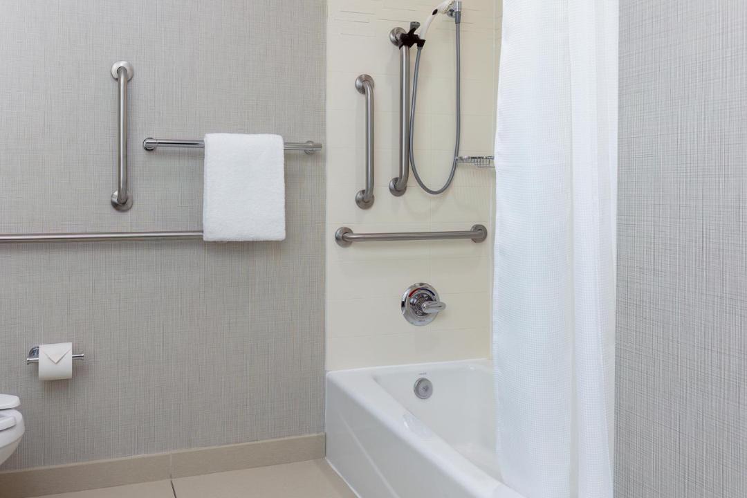 Photo of Bathroom in Corona