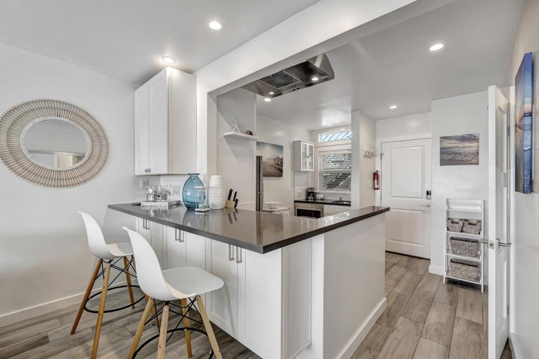 Photo of Kitchen in Laguna Beach