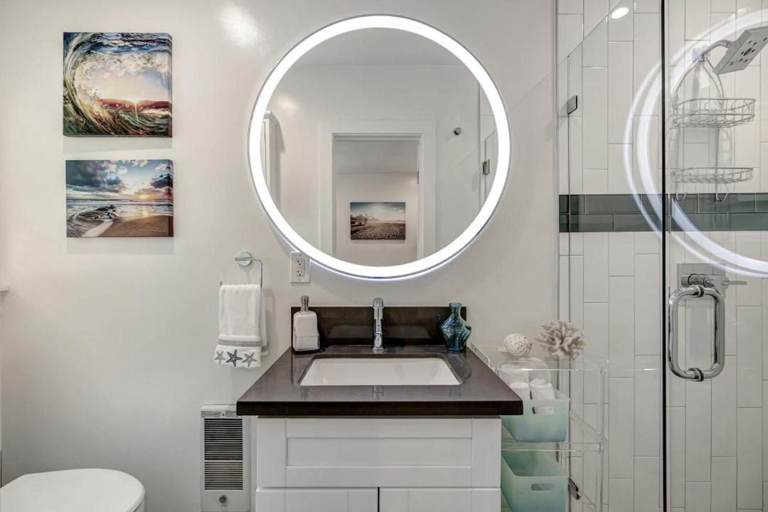 Photo of Bathroom in Laguna Beach