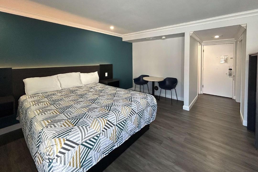 Photo of Bedroom in Northwest Anaheim