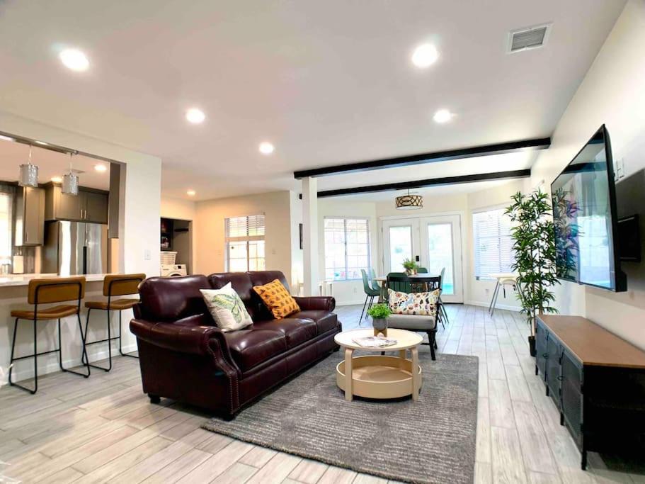 Photo of Others in Estates at Canyon Crest