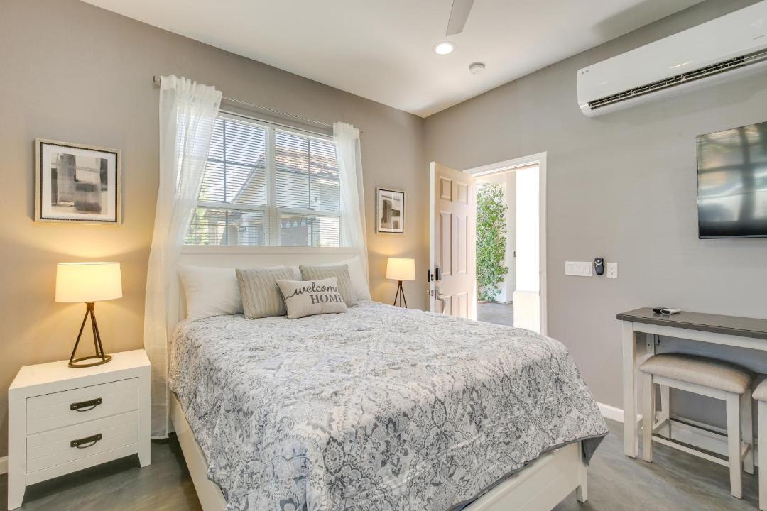 Photo of Bedroom in Indio