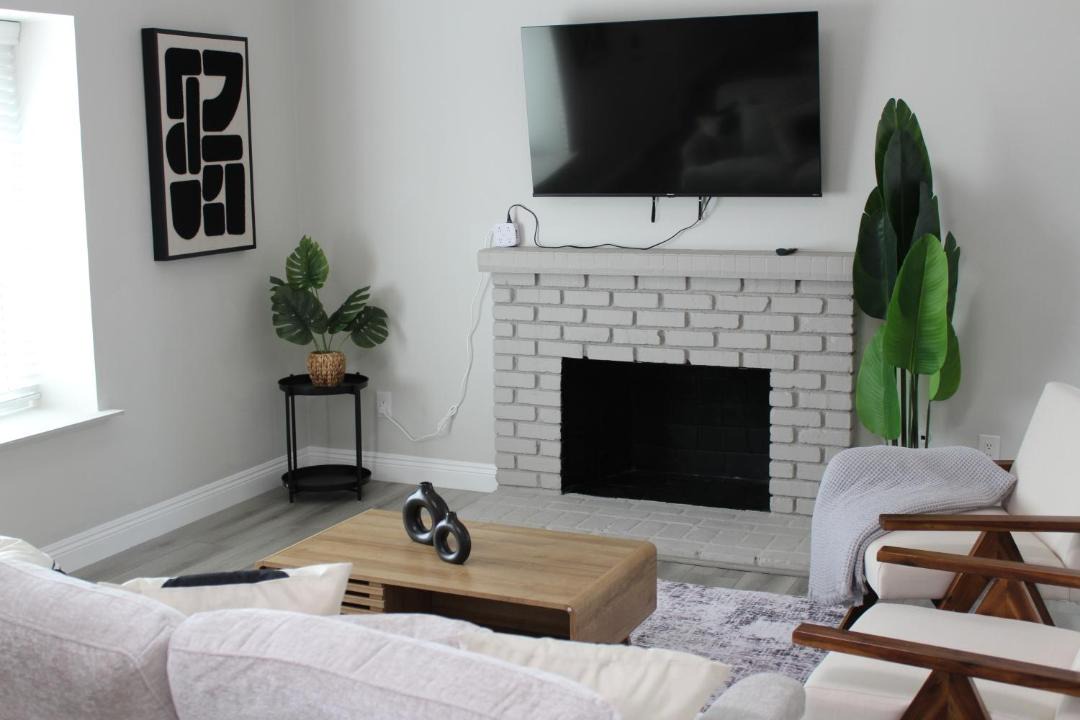 Photo of Livingroom in Moreno Valley