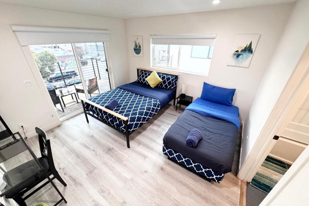 Photo of Bedroom in East Hollywood