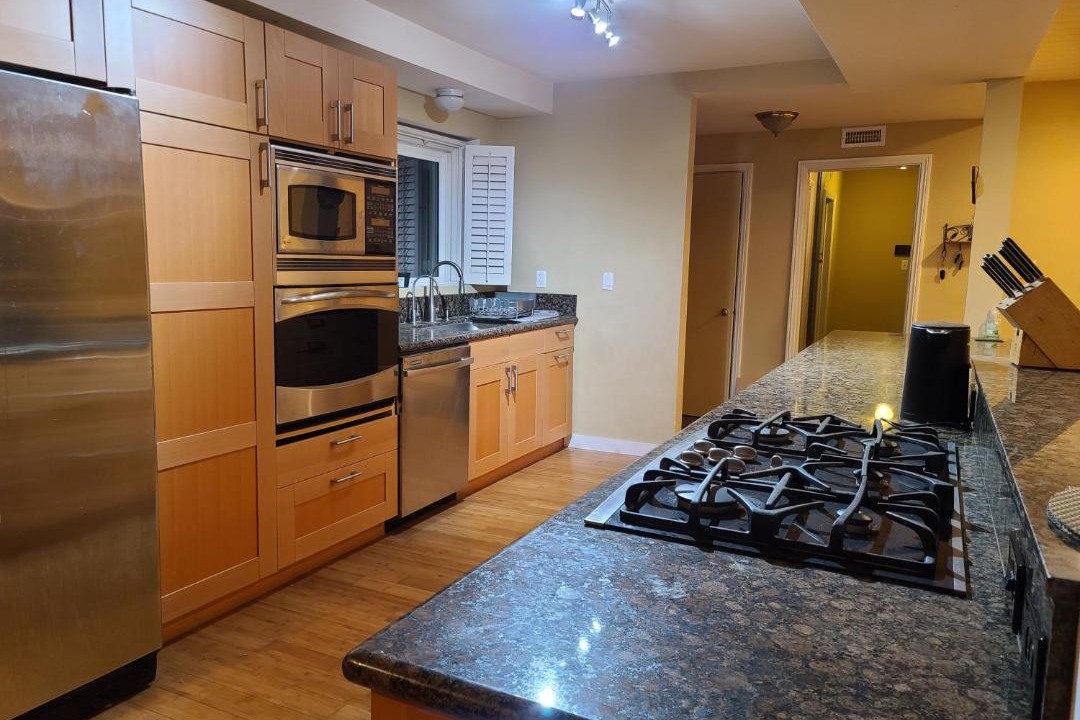 Photo of Kitchen in Ladera Heights