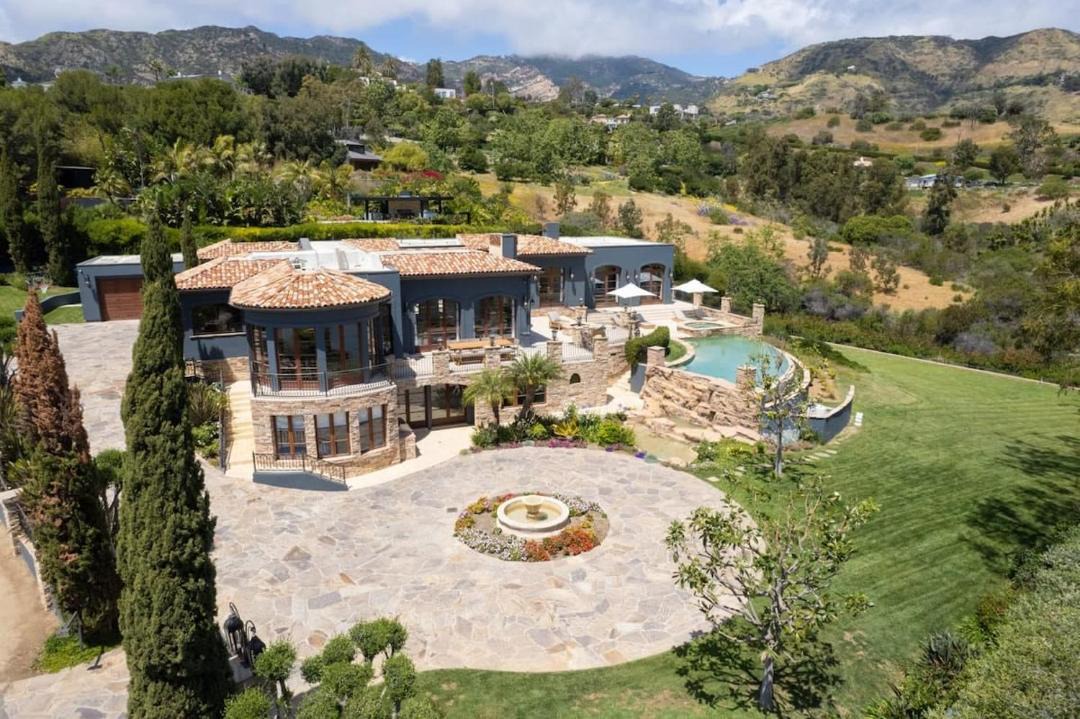 Photo of Others in Eastern Malibu